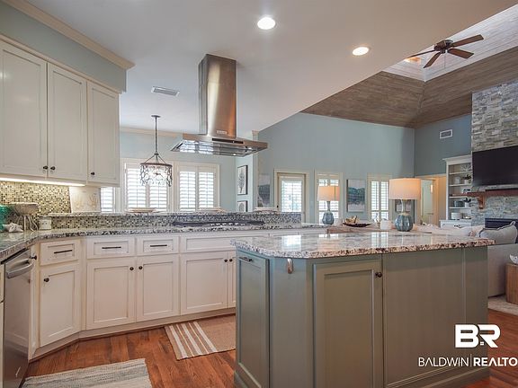 4th image of 29876 Saint John Dr