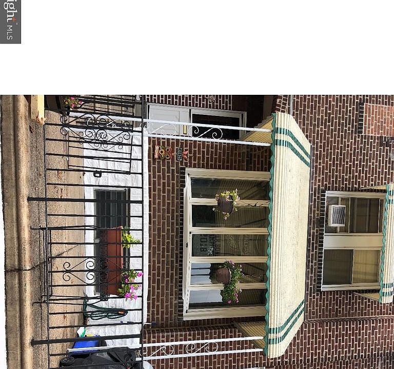 1st image of 6116 Vandike St