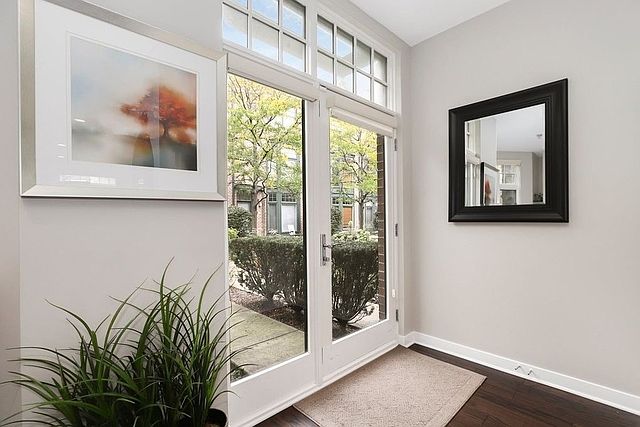 1st image of 101 N Euclid Ave APT 1