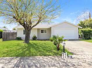 9906 Burline St, Sacramento, CA 95827