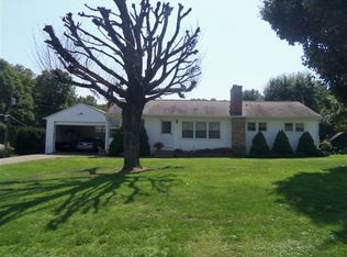 143 Gentry St, Jefferson, NC 28640