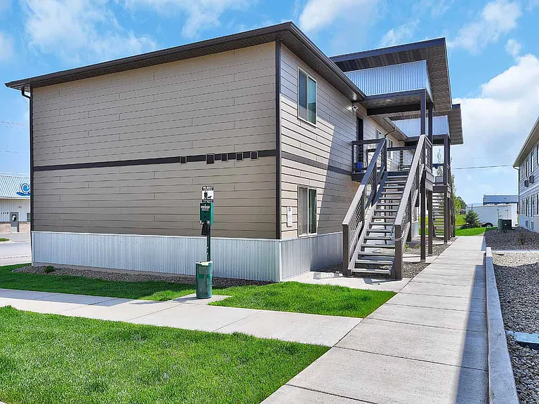 902 Gibbon Rd #2 — Photo 12