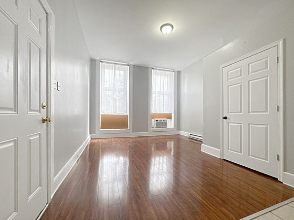 1812 McCulloh St