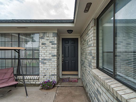 2nd image of 6633 Belcamp Dr