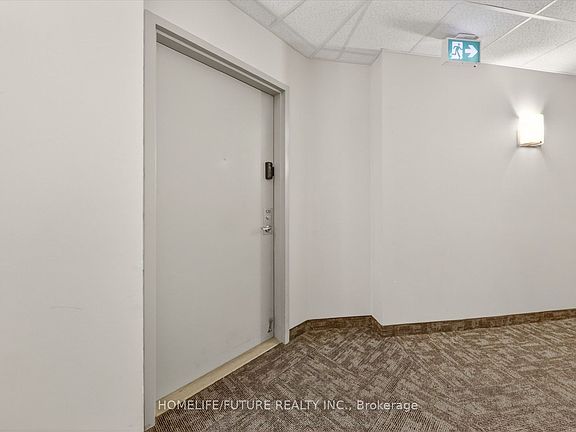 3rd image of 7325 Markham Rd #125