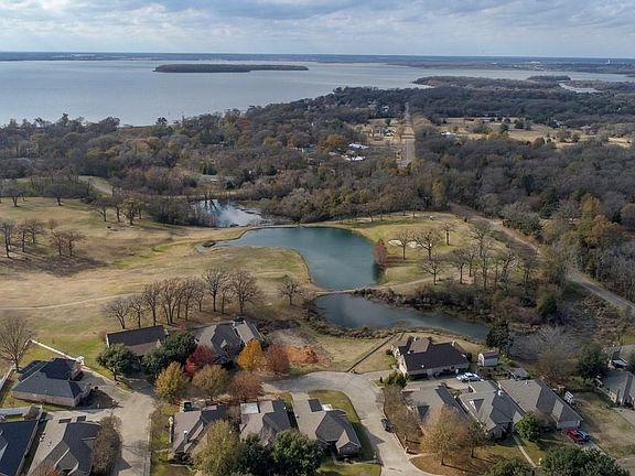 4th image of 17546 Country Club Dr