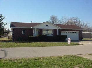 121 Knoll Ave, West Union, OH 45693