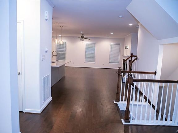 5th image of 11423 Hayloft Ln #5