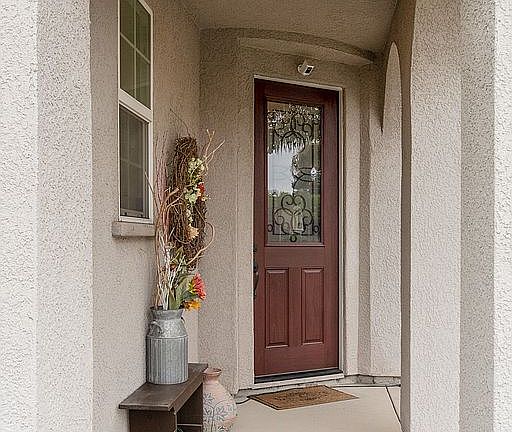 2nd image of 5566 Jerry Litell Way