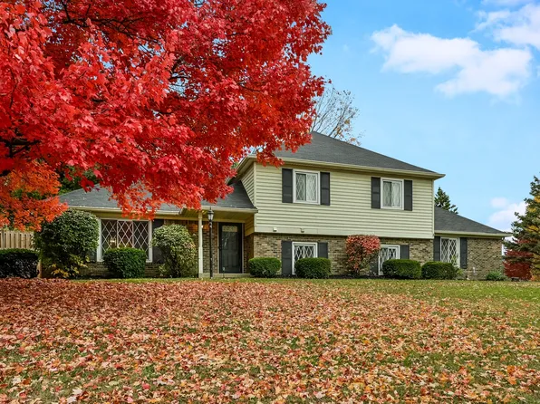 1224 E 126th St, Carmel, IN 46033