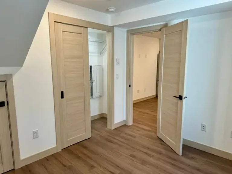 2028 S Lane St #B — Photo 4