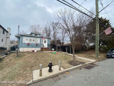 909 Rathbun Ave, Staten Island, NY, 10309