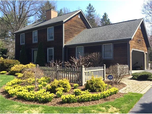 445 Inverness Rd photo 1