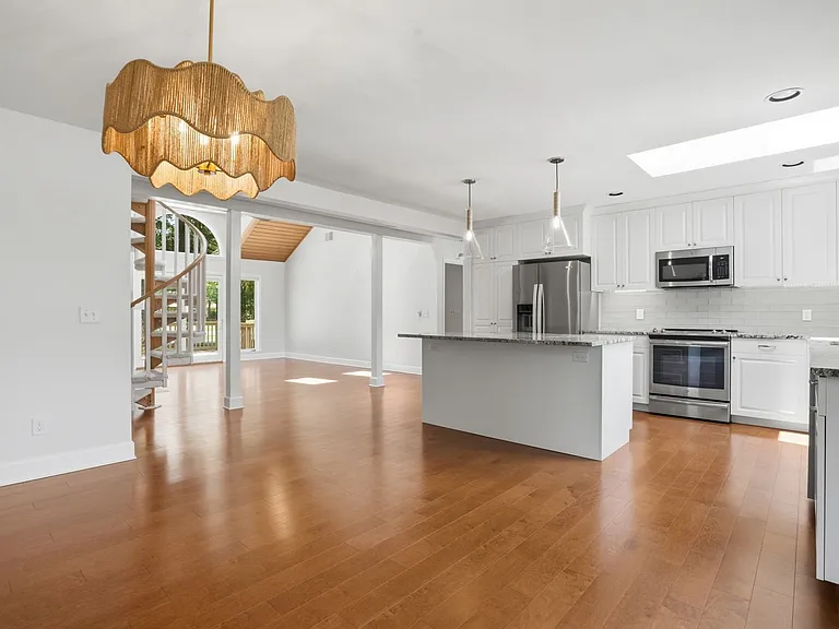 5 Fairlawn Ct — Photo 16