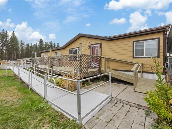 3110 E Chattaroy Rd Trailer 107, Chattaroy, WA 99003