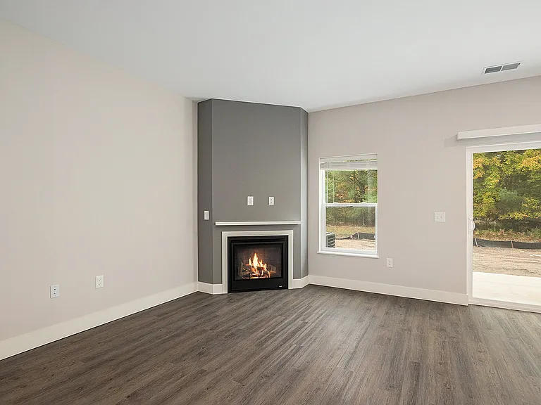 SummitTownhomes_2Bedrooms_LivingRoomFireplacejpg