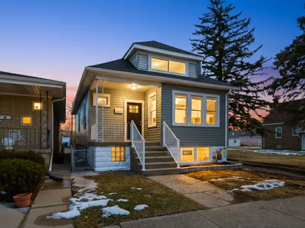 12315 S Morgan St, Calumet Park, IL 60827