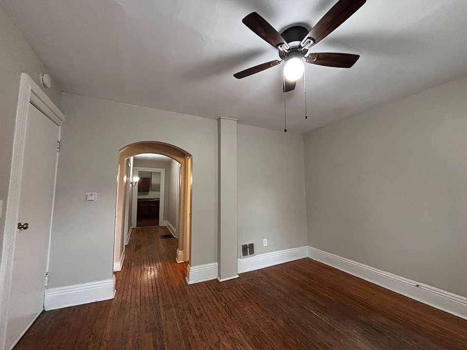1st image of 106 Griffith St #106