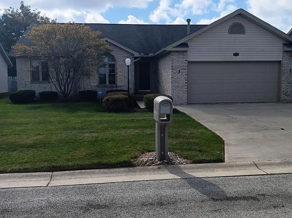 160 Kincora Dr, Bucyrus, OH 44820