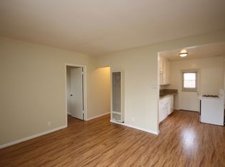 92 N Grand Oaks Ave #3, Pasadena, CA 91107
