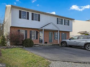 117 Bainbridge Cir, Sinking Spring, PA 19608