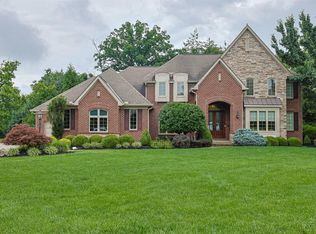 8126 Deer Path Ln, Cincinnati, OH 45243