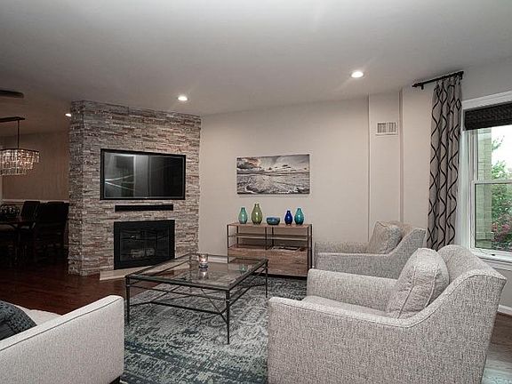 This home has been professionally designed and is fully furnished to bring you quality, comfort, and ease during your short term stay in Washington, DC. Our goal is to make you feel at home away from home!