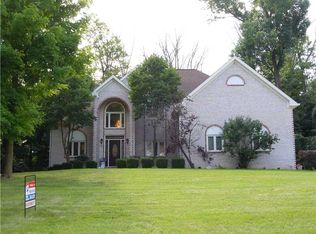 5858 Winding Way Ln, Indianapolis, IN