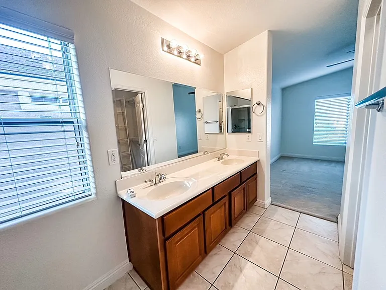 7025 Knob Creek St #101 — Photo 10