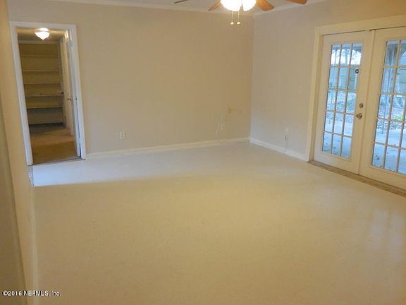 5th image of 8019 Arble Dr