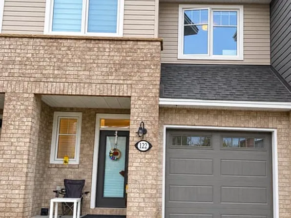 122 Angelonia Cres, Ottawa, ON K1T 0Y5
