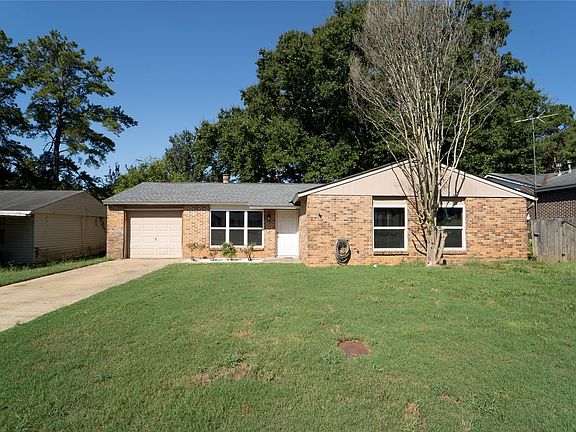 2nd image of 53 Meadowood Dr