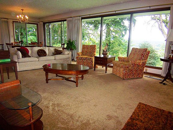2nd image of 6512 NW Dogwood Dr