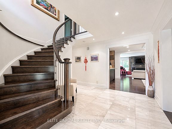 2nd image of 16 Thomas Reid Rd
