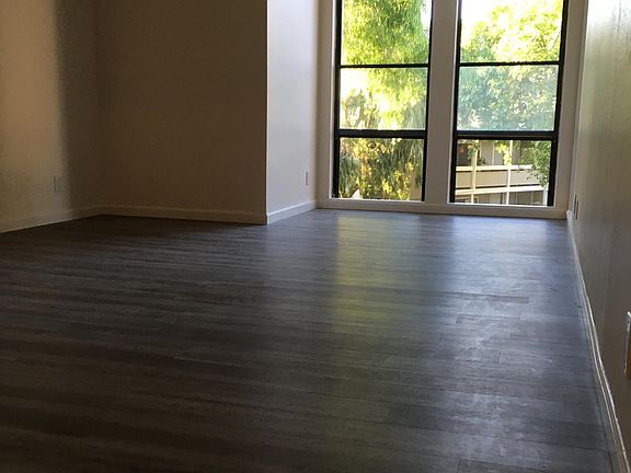 4th image of 1131 Compass Ln APT 213