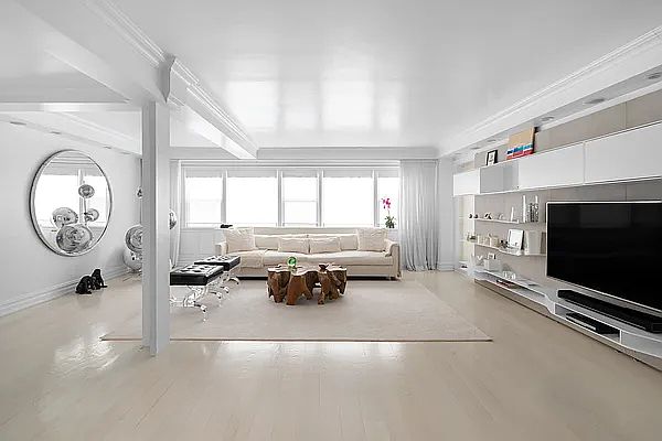 1st image of 220 E 67th St APT 9G