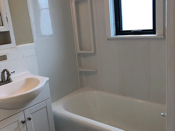 4th image of 868 Park St APT 300
