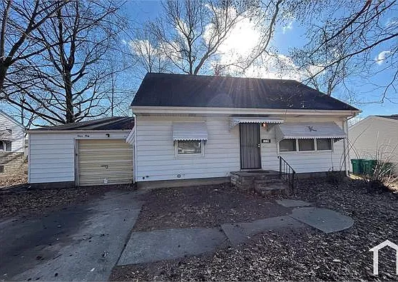 4 bed, 792 sqft, $1,565 — Photo 2