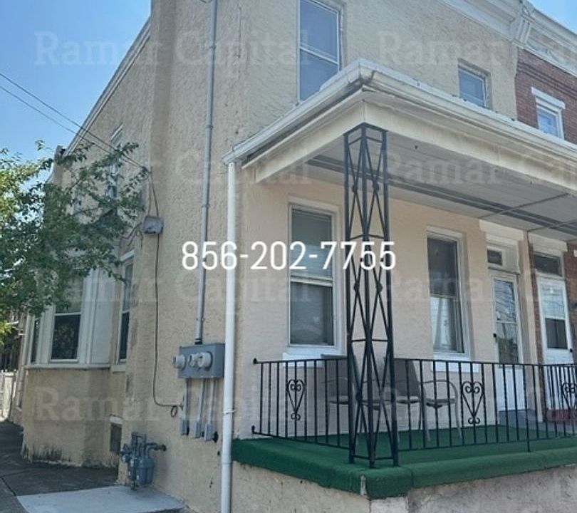 1st image of 898 Mount Ephraim Ave #A