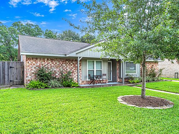 2nd image of 21123 Park Villa Dr