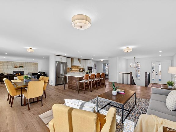 5th image of 6696 W Rowland Avenue