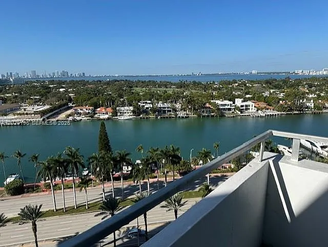 5161 Collins Ave #1709 — Photo 10