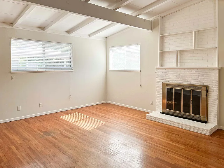 3716 Brownson St #A — Photo 2