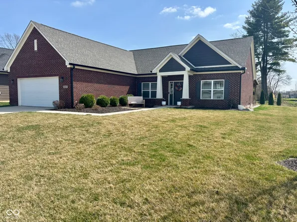4543 W Meadows Ln, New Palestine, IN 46163