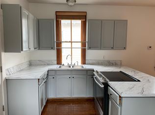 304 S Pine St, Hammond, LA 70403