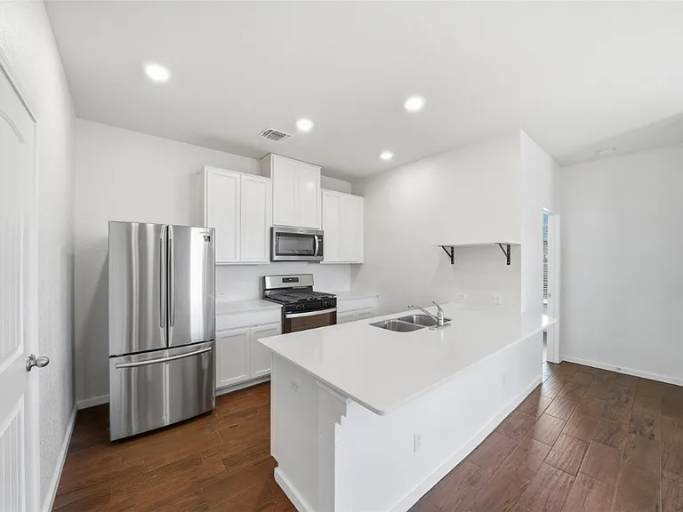 225 Danablu Dr — Photo 19