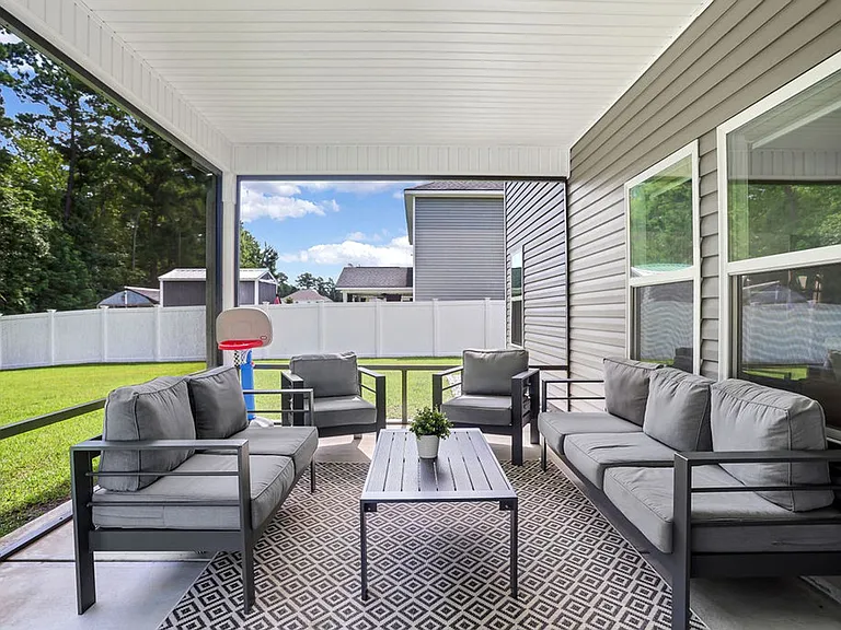 118 Pickett Fence Ln — Photo 9