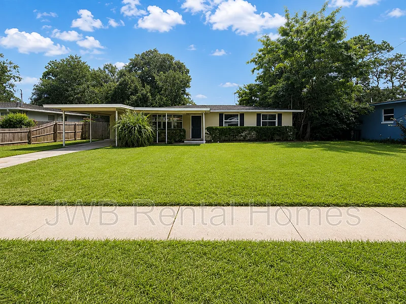 4737 Sprite Rd