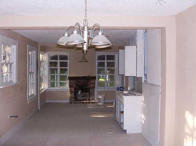 2nd image of 2107 Webb Ave