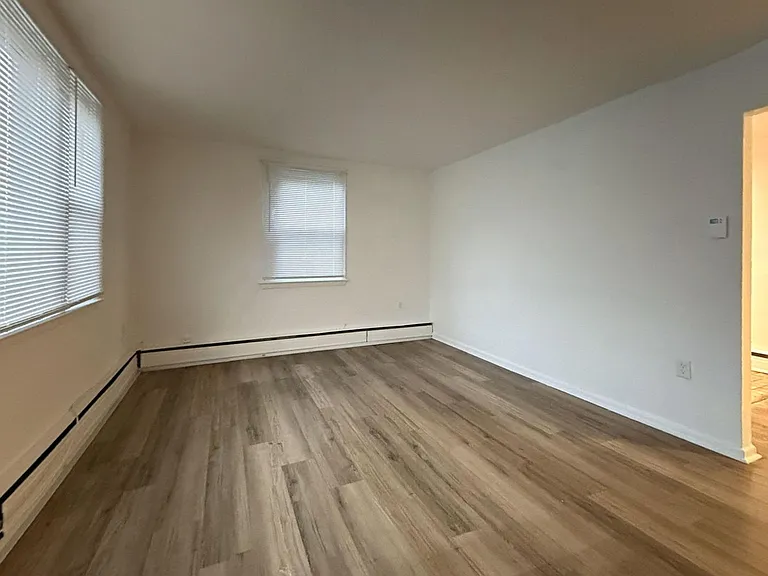 7339 Claridge Street — Photo 6